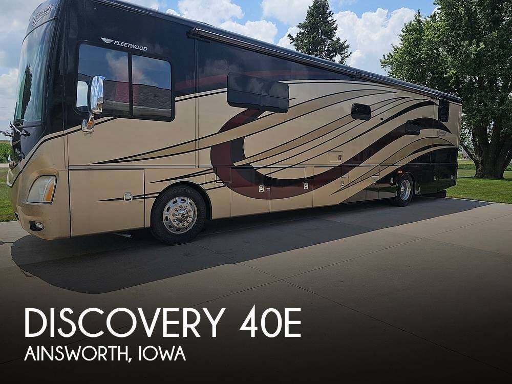 Used 2015 Fleetwood Discovery 40e available in Ainsworth, Iowa