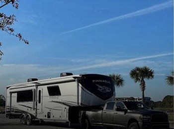 Used 2025 Jayco Pinnacle 38FBRK available in Lake Orion, Michigan