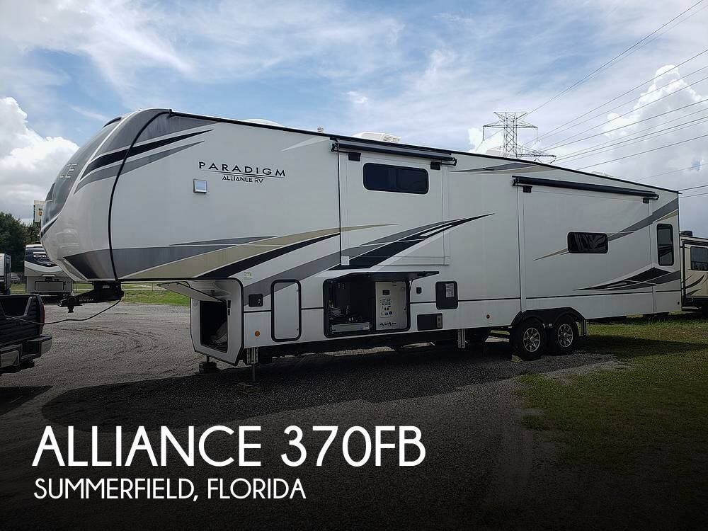 Used 2022 Skyline Alliance 370fb available in Summerfield, Florida