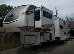 Used 2022 Alliance RV Paradigm M-385FL available in Santa Fe, Texas