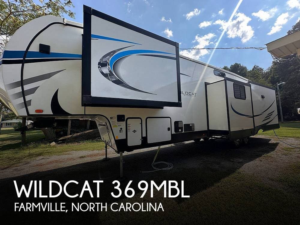 Used 2022  Forest River Wildcat 369MBL by Forest River from Pop RVs in Farmville, NC