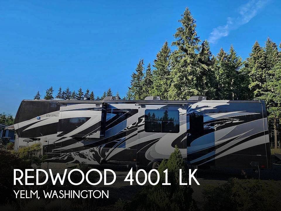 Used 2021 CrossRoads Redwood 4001 LK available in Yelm, Washington
