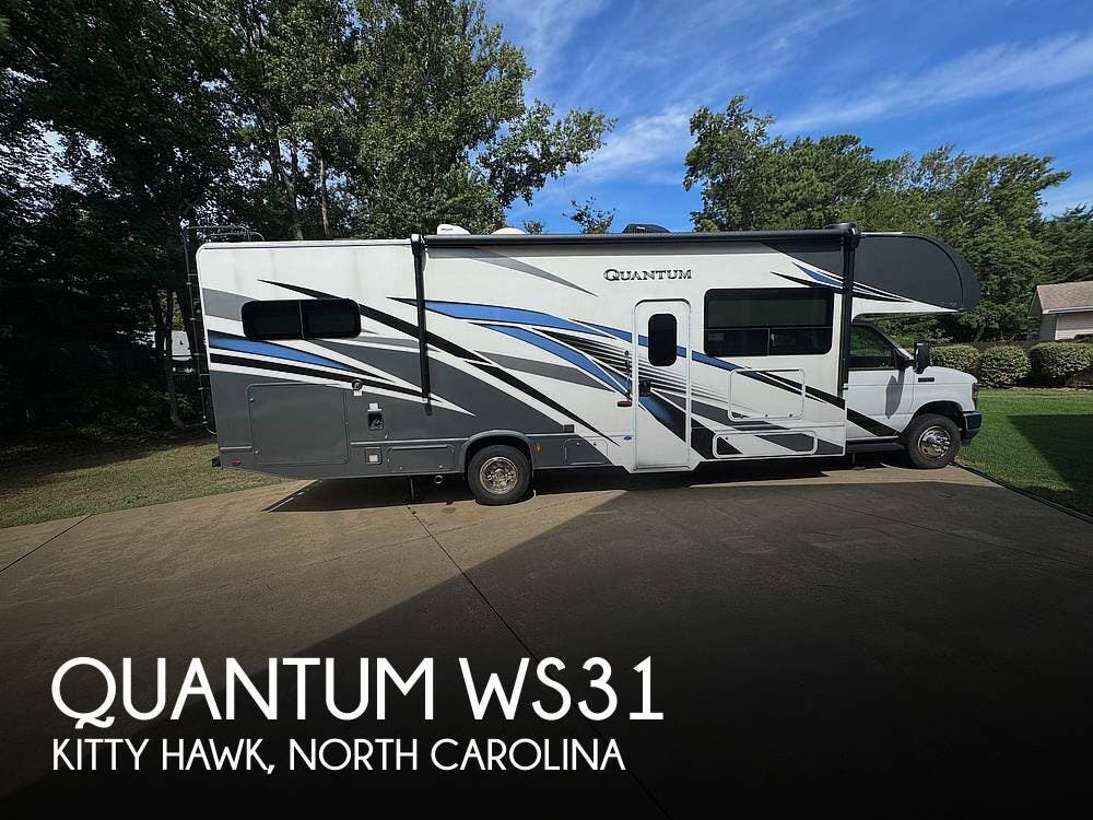 Used 2023  Thor Motor Coach Quantum WS31 by Thor Motor Coach from Pop RVs in Kitty Hawk, NC