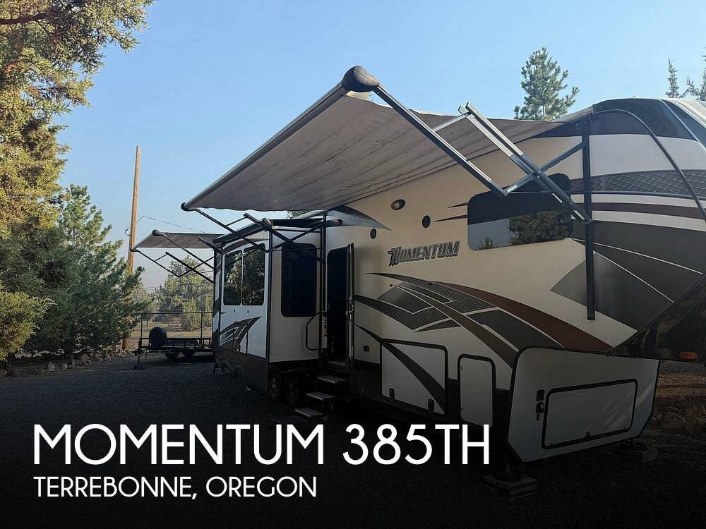 Used 2016 Grand Design Momentum 385TH available in Terrebonne, Oregon