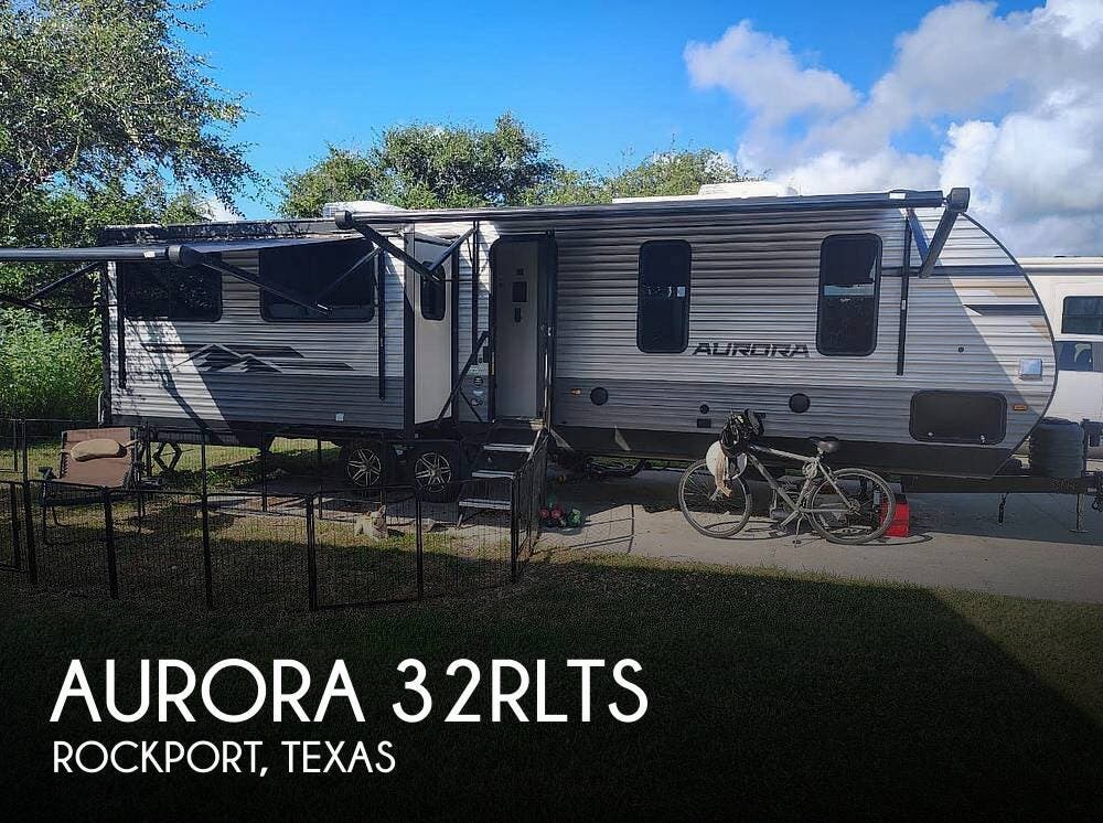 Used 2025  Forest River Aurora 32RLTS by Forest River from Pop RVs in Rockport, TX