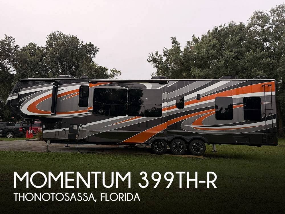 Used 2022 Grand Design Momentum 399TH-R available in Thonotosassa, Florida