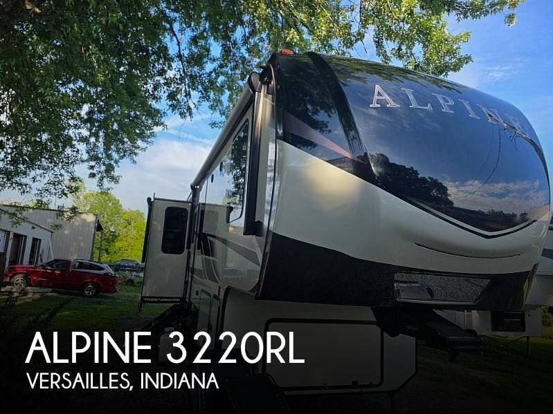 Used 2021  Keystone Alpine 3220RL by Keystone from Pop RVs in Versailles, IN