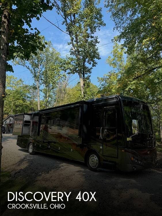 Used 2014 Fleetwood Discovery 40X available in Crooksville, Ohio