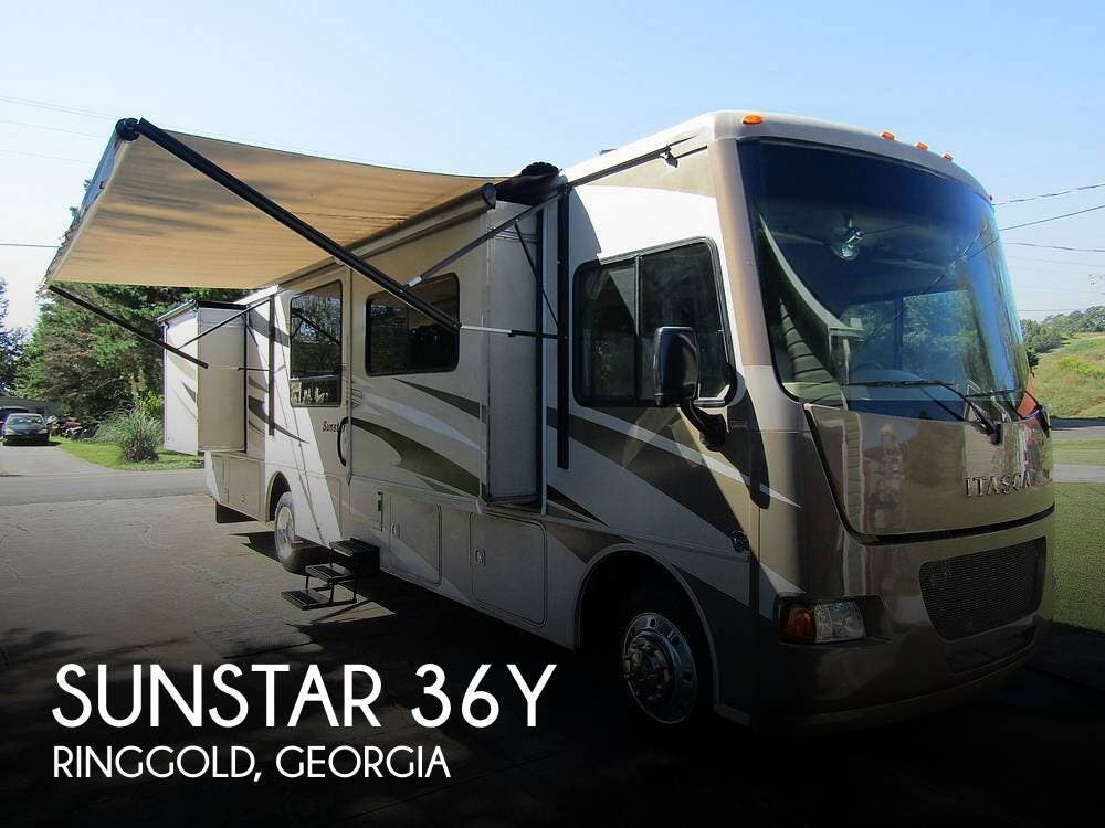 Used 2015  Itasca Sunstar 36Y by Itasca from Pop RVs in Ringgold, GA