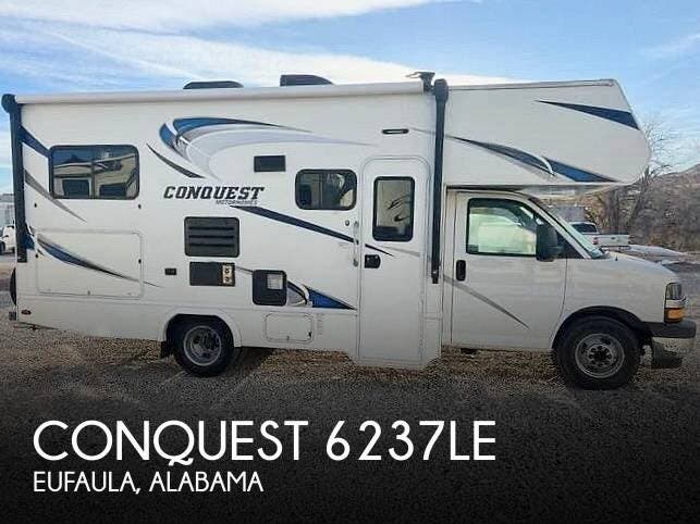 Used 2017  Gulf Stream Conquest 6237LE by Gulf Stream from Pop RVs in Eufaula, AL