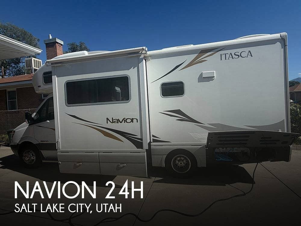 Used 2008  Itasca Navion 24H by Itasca from Pop RVs in Salt Lake City, UT