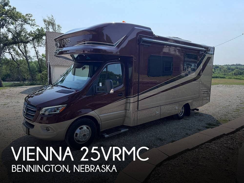 Used 2022  Renegade RV Vienna 25VRMC by Renegade RV from Pop RVs in Bennington, NE