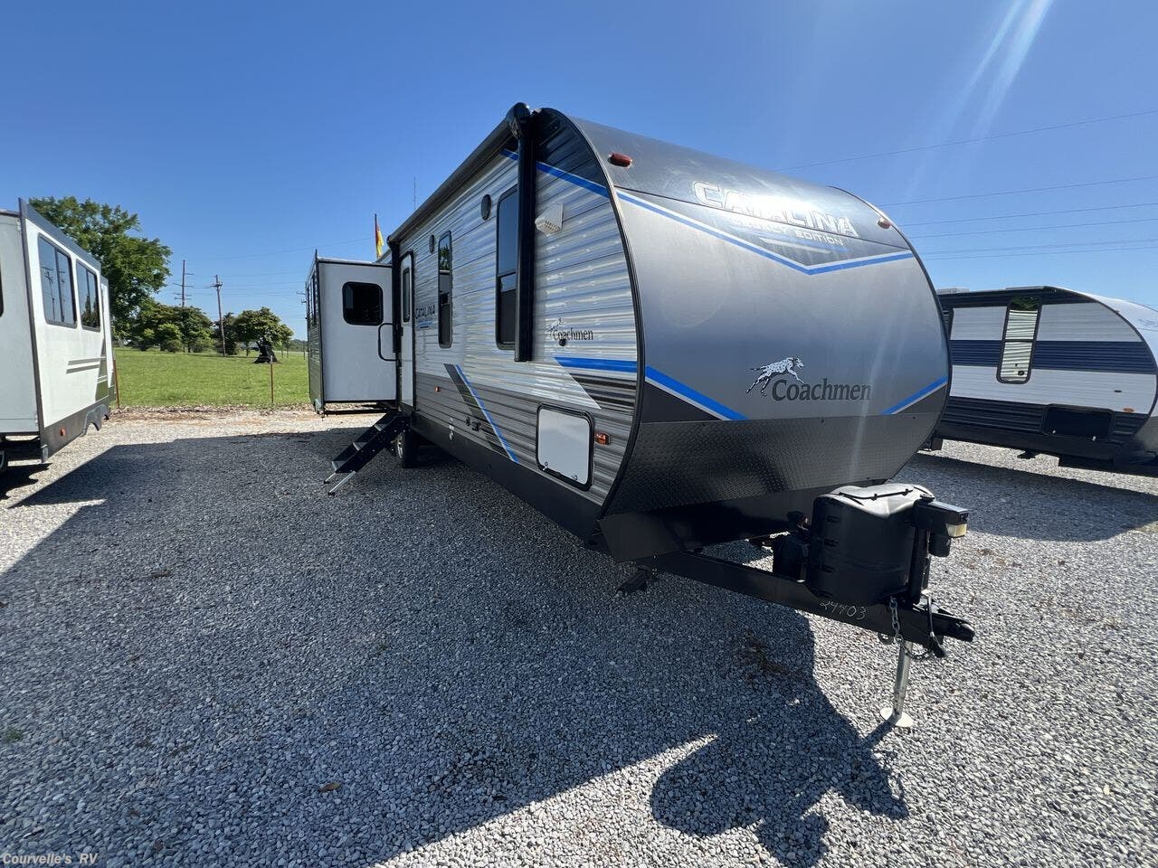 Used 2022 Coachmen Catalina Legacy Edition 333RETS available in Opelousas, Louisiana