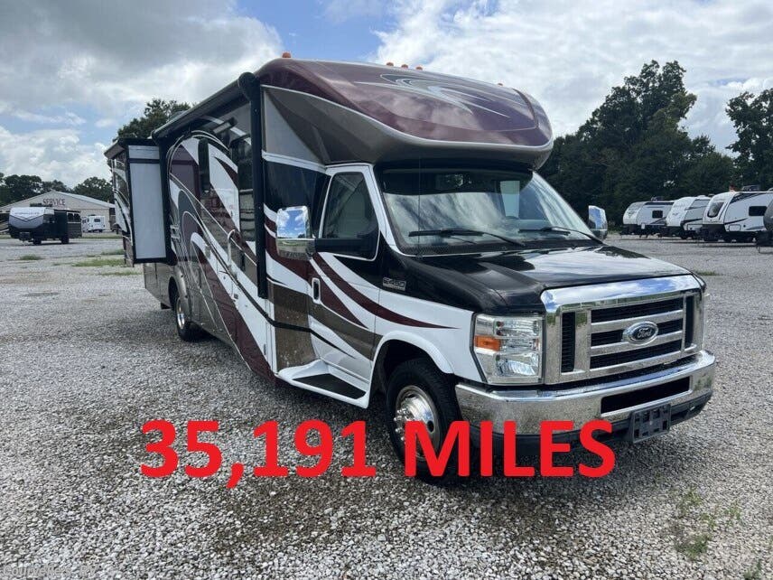 Used 2013 Itasca Cambria 27K available in Opelousas, Louisiana