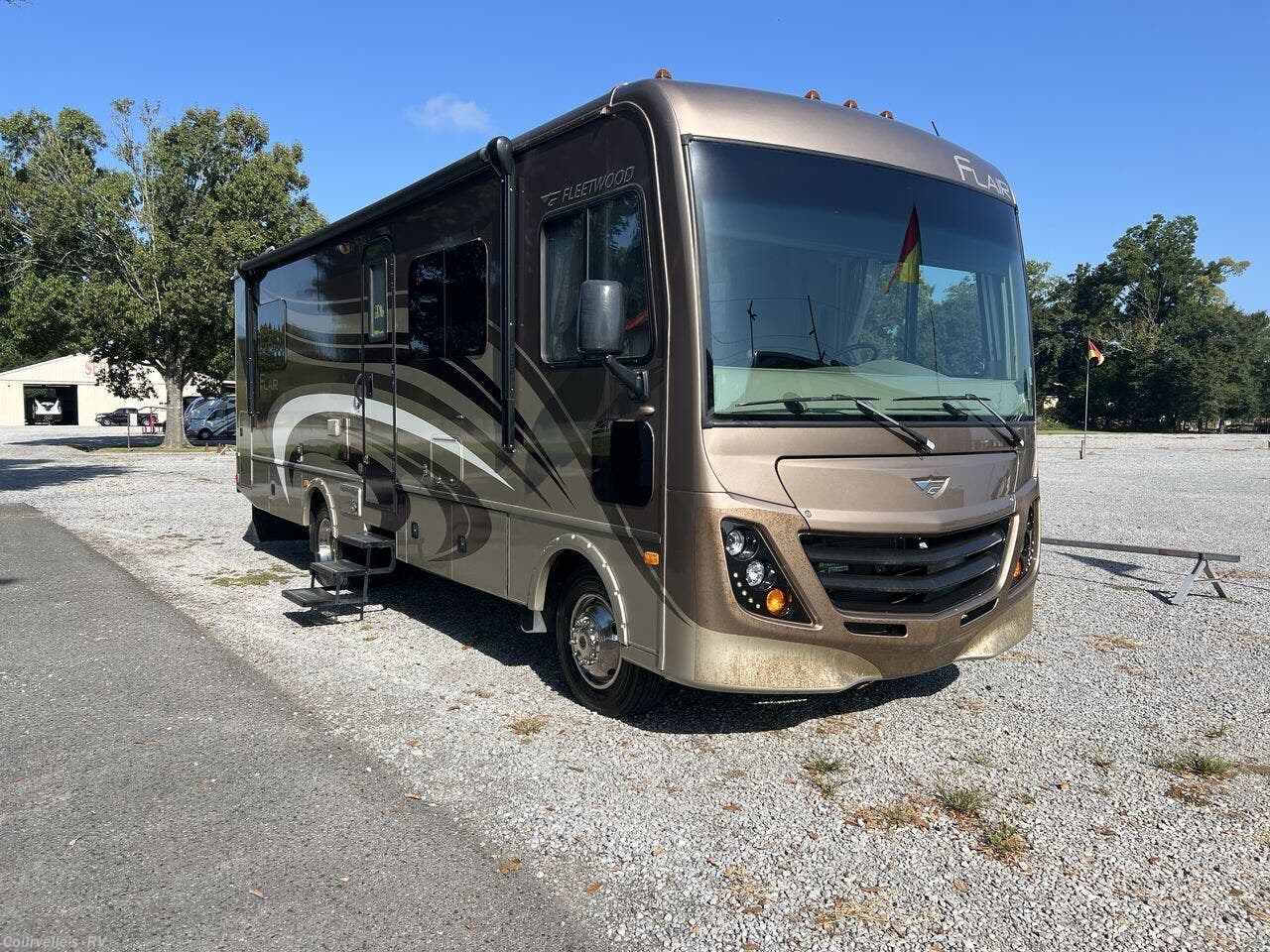 Used 2016 Fleetwood Flair 29T available in Opelousas, Louisiana