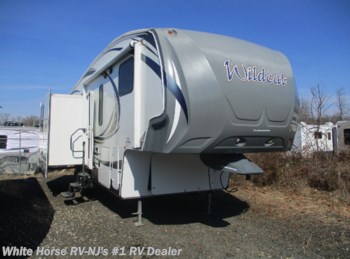 Used 2012 Forest River Wildcat eXtraLite 293REX Rear Entertainment Triple Slide available in Williamstown, New Jersey