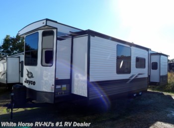 New 2023 Jayco Jay Flight Bungalow 40FKDS available in Williamstown, New Jersey