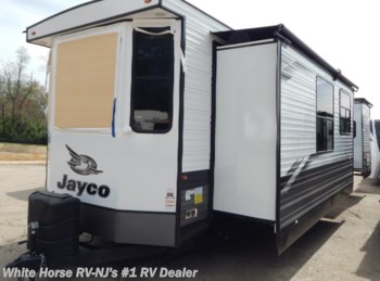 New 2023 Jayco Jay Flight Bungalow 40FKDS available in Williamstown, New Jersey