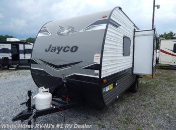 New 2023 Jayco Jay Flight SLX 183RB Front Queen, Dinette Slide, Rear Bath available in Williamstown, New Jersey