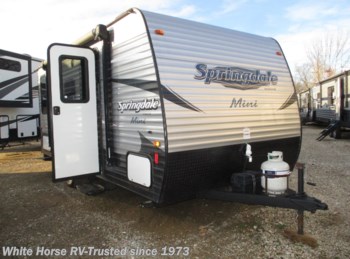 Used 2018 Keystone Springdale Summerland Mini 1750RD Front East-West Queen Bed, Rear U-Dinette available in Williamstown, New Jersey