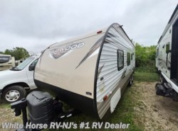 Used 2018 Forest River Wildwood X-Lite 241QBXL Front Queen, Rear Bath available in Williamstown, New Jersey