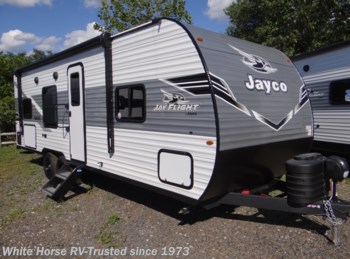 New 2026 Jayco Jay Flight SLX 260BH Queen Bed, DBL Bed Bunks available in Williamstown, New Jersey