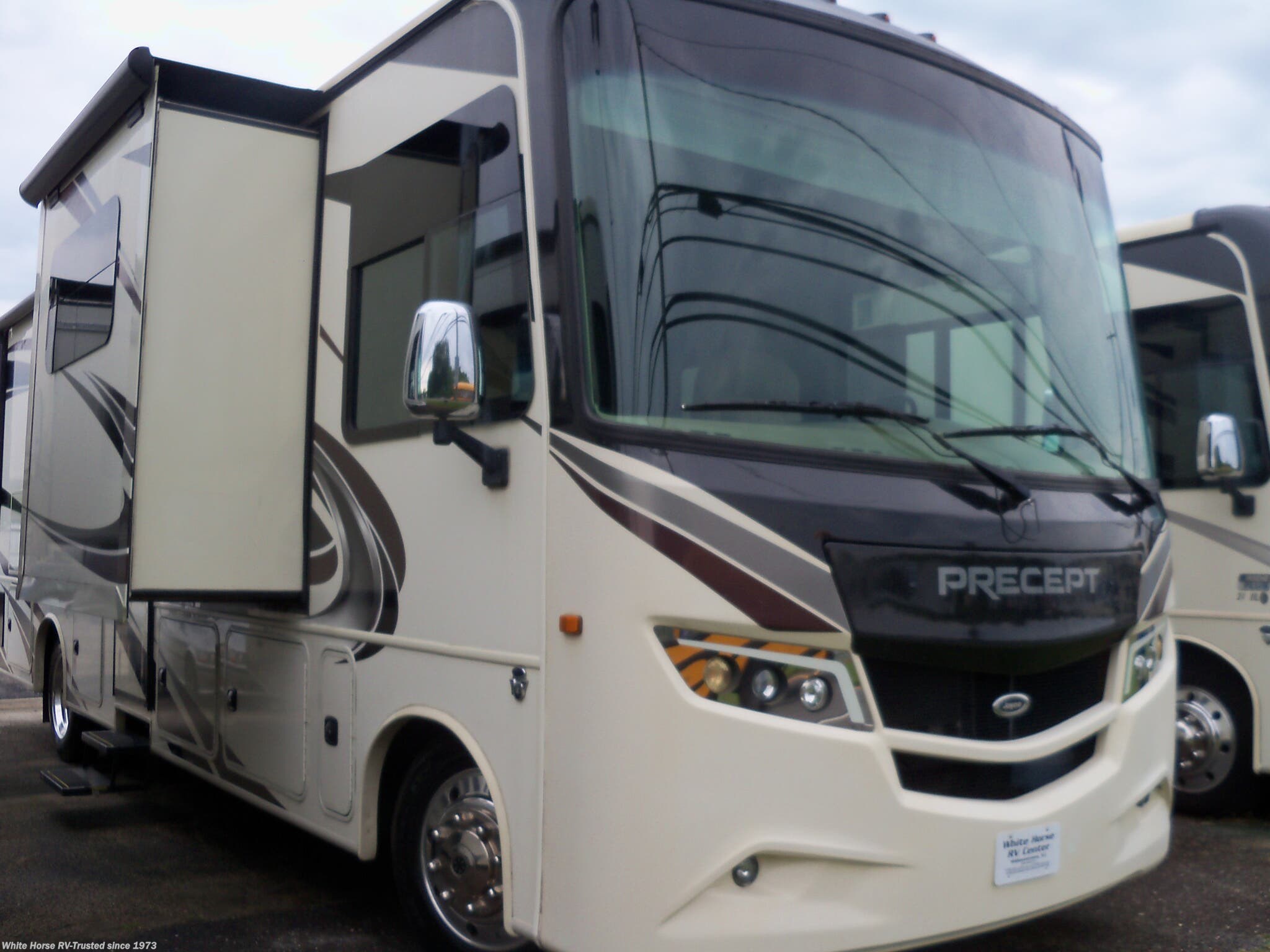 Used 2019 Jayco Precept 31UL available in Williamstown, New Jersey