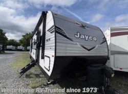 New 2026 Jayco Jay Flight SLX 321BDS available in Williamstown, New Jersey