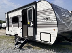 New 2027 Jayco Jay Flight 175FQW available in Williamstown, New Jersey