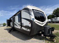 Used 2019 Keystone Outback 341RD available in Williamstown, New Jersey