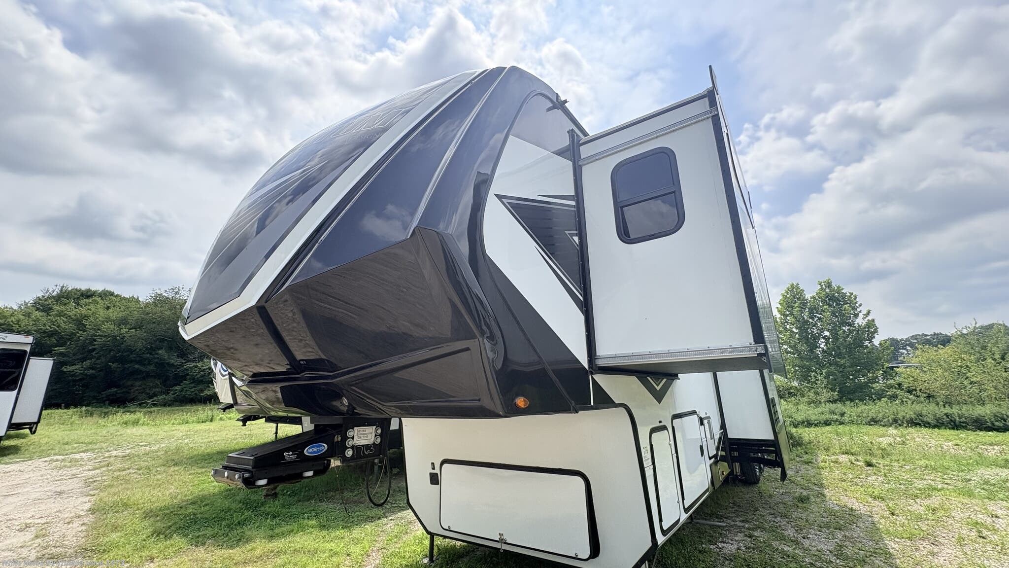 Used 2022 Grand Design Momentum 397THS available in Williamstown, New Jersey