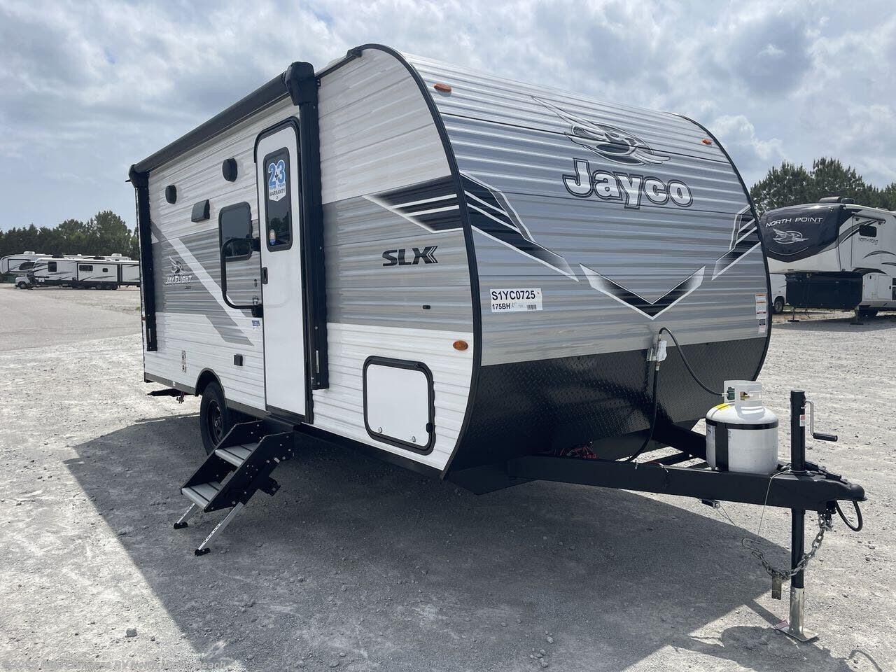 New 2025 Jayco Jay Flight SLX 175BH available in Longs, South Carolina
