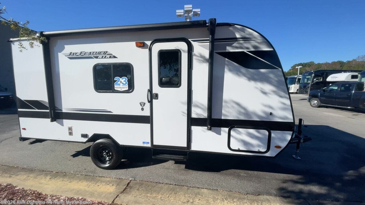 New 2026 Jayco Jay Feather Air SL 17BHSL available in Longs, South Carolina