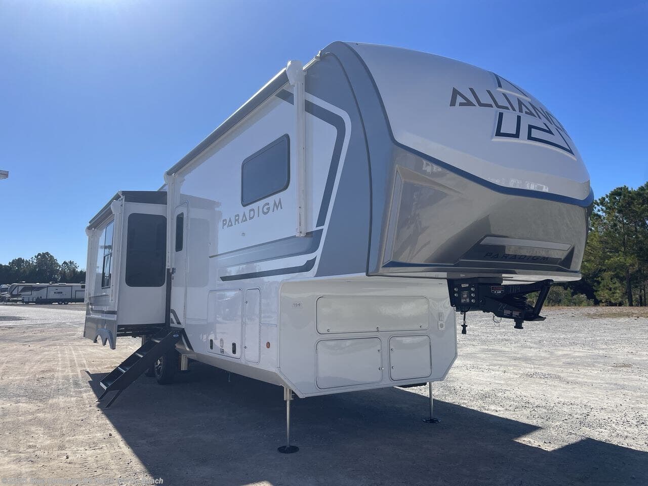 New 2026 Alliance RV Paradigm 312RK available in Longs, South Carolina