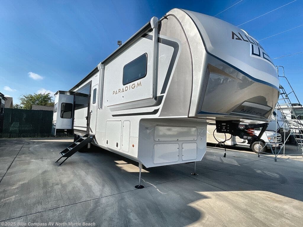 New 2026 Alliance RV Paradigm 388SP available in Longs, South Carolina