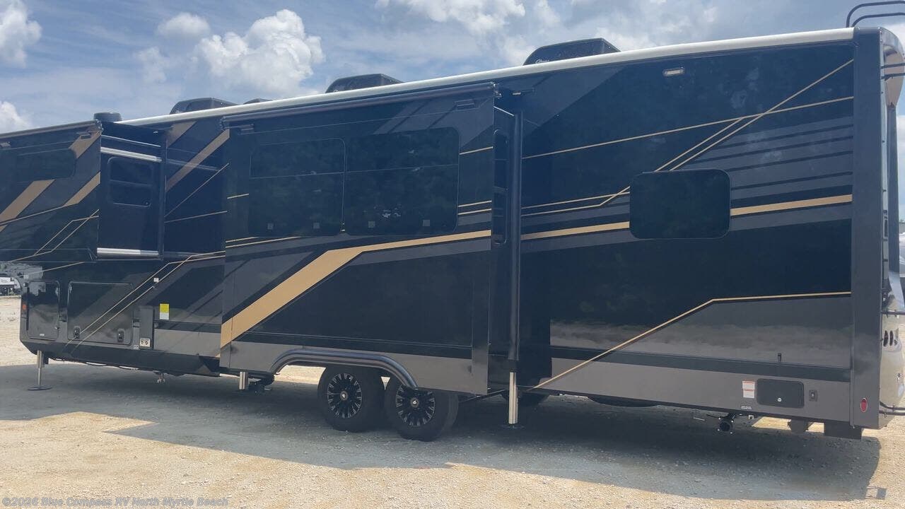 New 2027 Jayco Pinnacle 38FBRK available in Longs, South Carolina