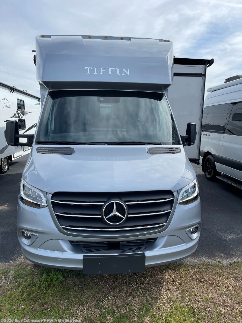 New 2027 Tiffin Wayfarer 25 RW available in Longs, South Carolina