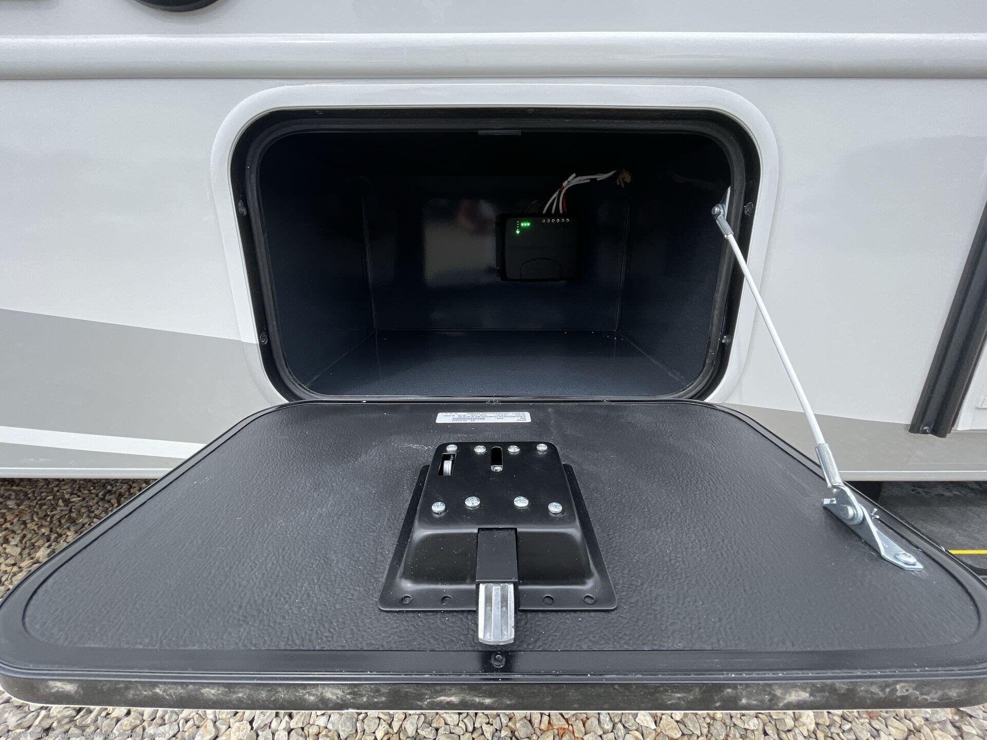 New 2027 Entegra Coach Odyssey 30Z available in Longs, South Carolina