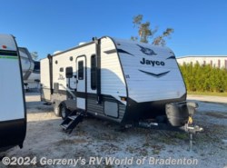 Used 2022 Jayco Jay Flight SLX 8 224BH available in Bradenton, Florida