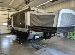 Used 2015 Somerset E2  available in Rockford, Illinois