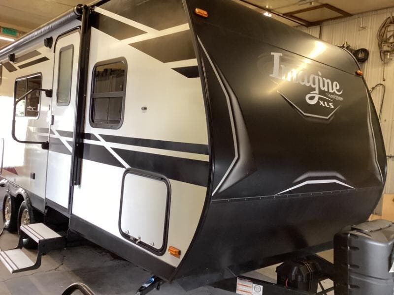 Used 2019 Grand Design Imagine XLS 21BHE available in Rockford, Illinois