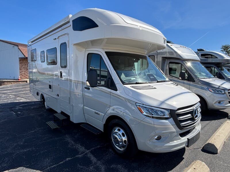 New 2027 Winnebago View 24R available in Rockford, Illinois