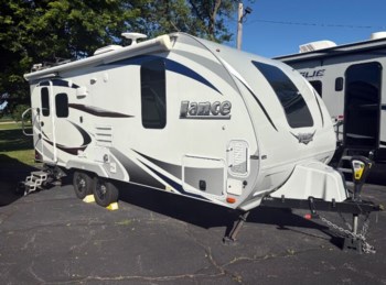 Used 2020 Lance Lance 1995 available in Rockford, Illinois