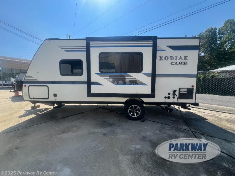 Used 2019 Dutchmen Kodiak Cub 185MB available in Ringgold, Georgia