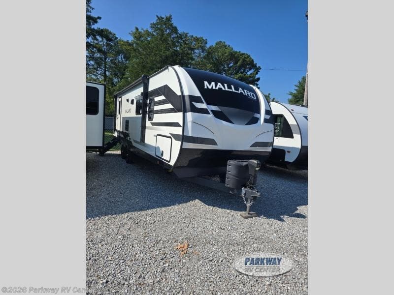 Used 2022  Heartland Mallard 260 by Heartland from Parkway RV Center in Ringgold, GA