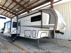 New 2025 Alliance RV Avenue 32RLS available in Alvin, Texas