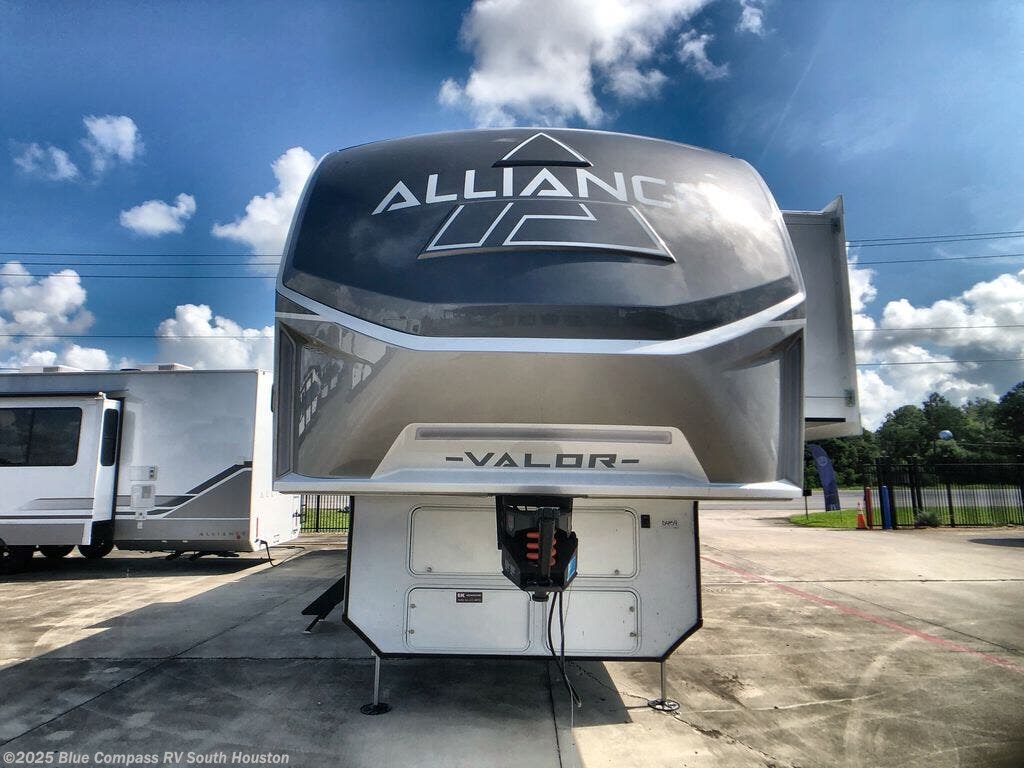 New 2026 Alliance RV Valor All-Access 40V13 available in Alvin, Texas