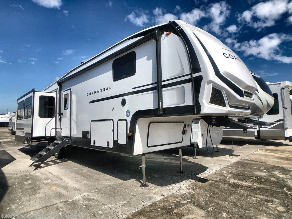 New 2026 Coachmen Chaparral 360IBL available in Alvin, Texas
