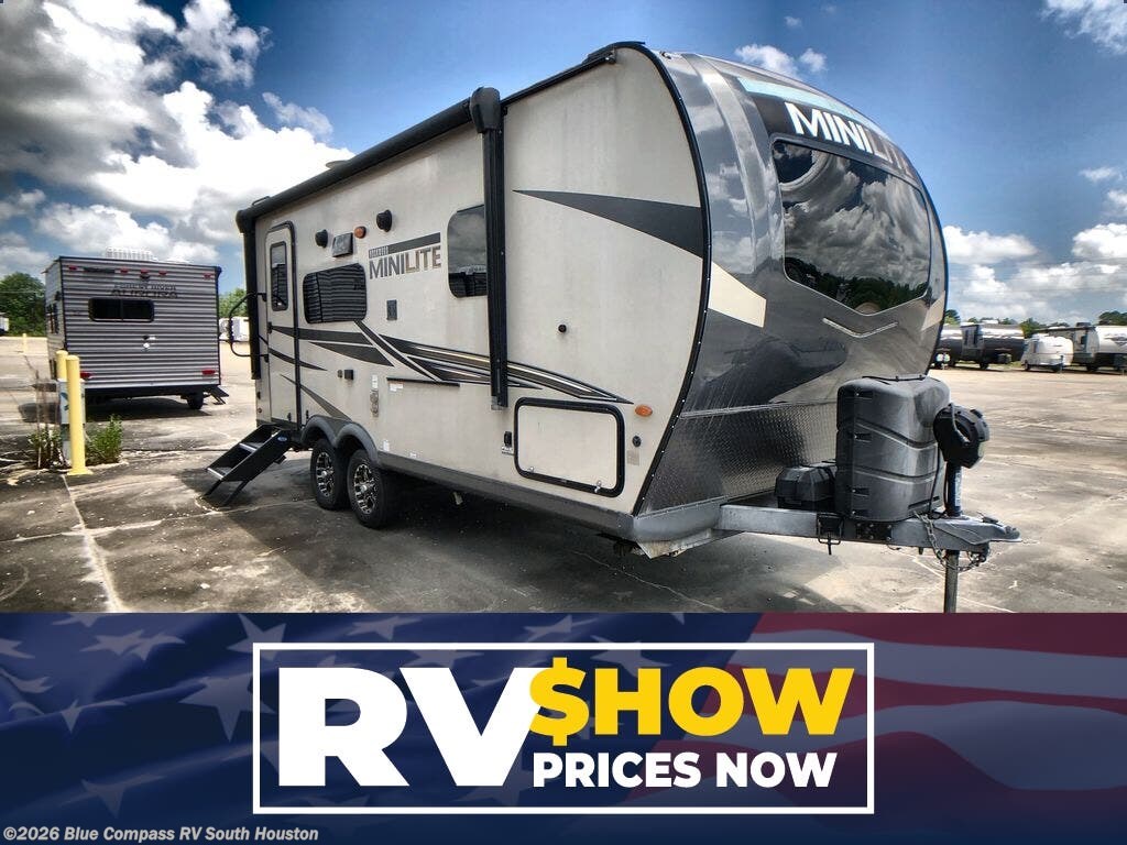 Used 2023 Forest River Rockwood Signature 2109S available in Alvin, Texas
