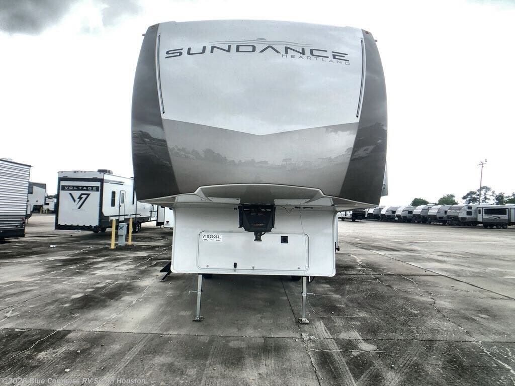 New 2027 Heartland Sundance XLT 24ML available in Alvin, Texas